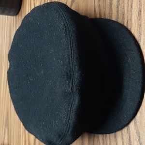 Newsboy Style Sterkowski Cap Warszawa Black, Blue Lining Wool Size Unknown Small